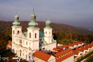 Weekend Watch: Nokia Lumia 1020 films on a copter over Poland