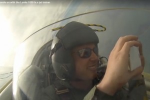 Go Nokia! In the skies on a Jet with Nokia Lumia 1520, Video and OIS impresses Ars Technica