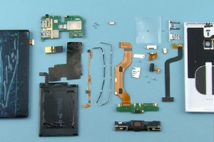 Pics: Disassembled Nokia Lumia 1520 – a look at the internals