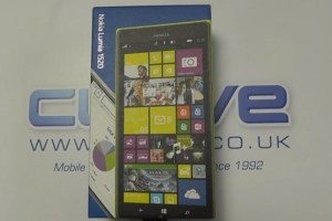 Video: Nokia Lumia 1520 UK Unboxing with Clove