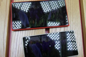 Pics: Nokia Lumia 1520 vs Sony Xperia Z2 + Sunlight readability test video (Note 3, vs iPhone 5 vs 1520)