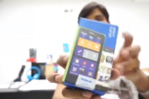 Video: Nokia X Unboxing – India Retail Unit Package (Black)