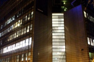 The only time MS quick to move: Taking the Nokia sign down, Microsoft to go up
