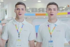 Video: Nokia Lumia 530 dual SIM with Russian twins from Ð¡Ð²ÑÐ·Ð½Ð¾Ð¹