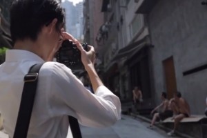 Phototip: Snapping photos of people when you’re “shy”