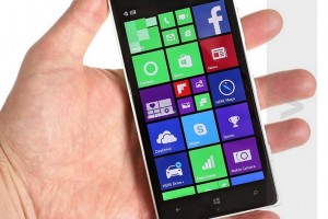 GSM Arena: Nokia Lumia 830 Review “Shinning Bright!”